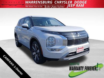 Used 2025 Mitsubishi Outlander SE