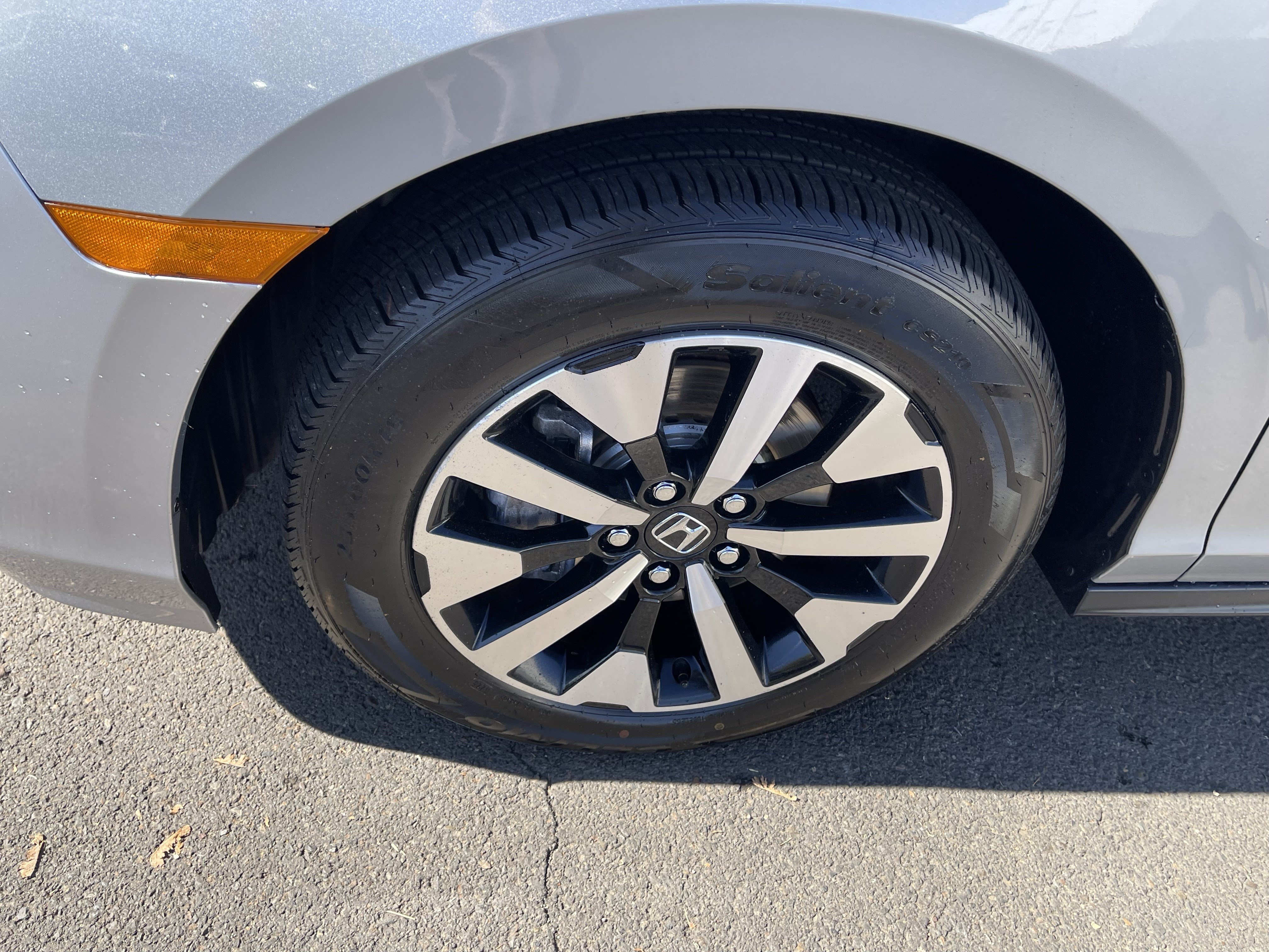 Used 2025 Honda Odyssey EX-L image 9