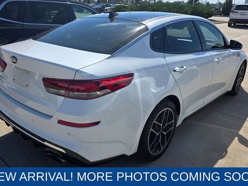 Used 2020 Kia Optima SE image 3
