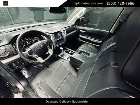 Used 2021 Toyota Tundra SR5 w/ SR5 Upgrade Package AWD/4WD image 17