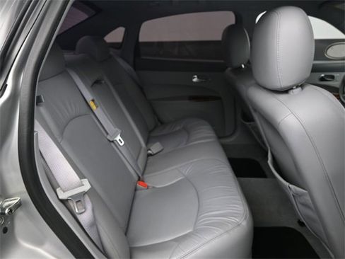 Used 2005 Buick LaCrosse CXL w/ Gold Convenience Package image 11