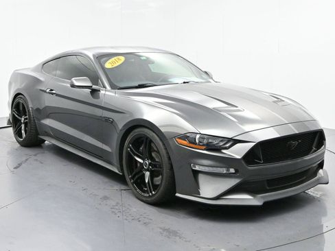 Used 2018 Ford Mustang GT Premium w/ GT Performance Package RWD image 2