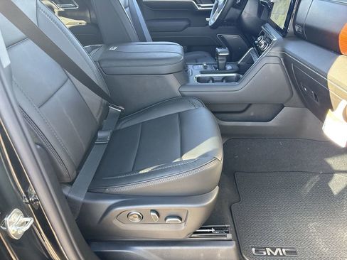 New 2026 GMC Sierra 1500 Denali AWD/4WD image 29