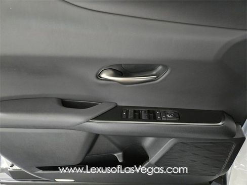 New 2026 Lexus UX 300h FWD image 16