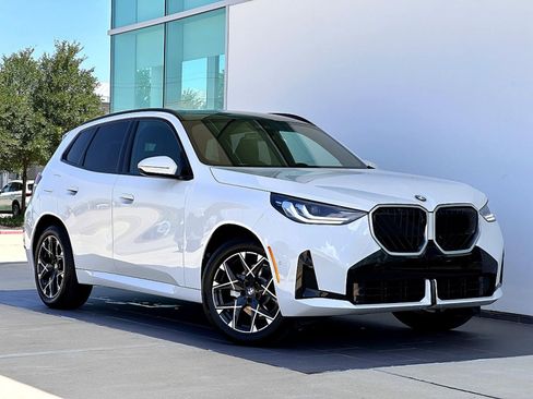 New 2025 BMW X3 xDrive30i w/ Premium Package image 1