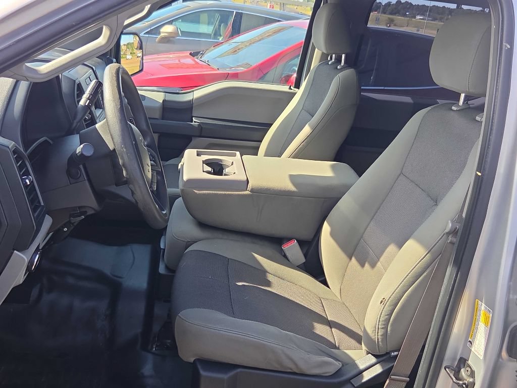 Used 2015 Ford F150 XL w/ Equipment Group 101A Mid AWD/4WD image 4