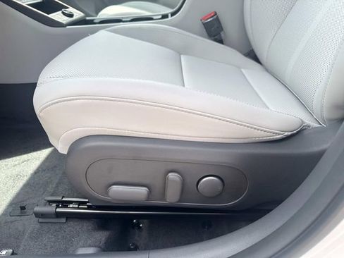 New 2026 Hyundai Kona SEL Premium FWD image 20