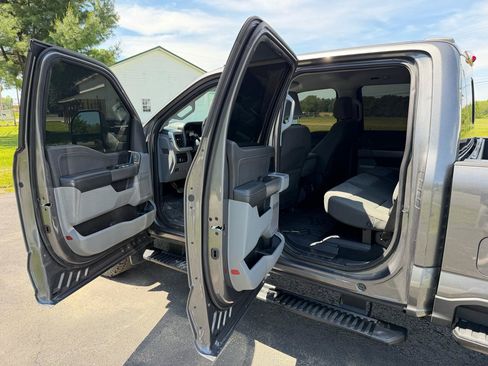 Used 2023 Ford F250 XLT w/ XLT Premium Package AWD/4WD image 42