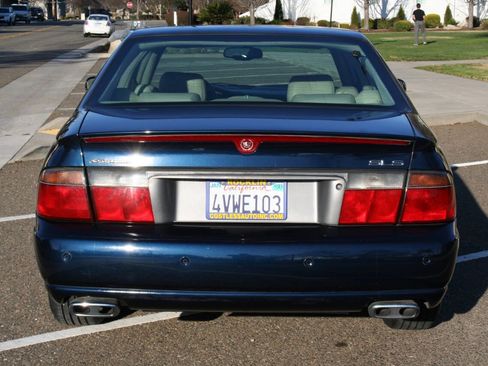 Used 2002 Cadillac Seville SLS w/ Premium Luxury Pkg image 9