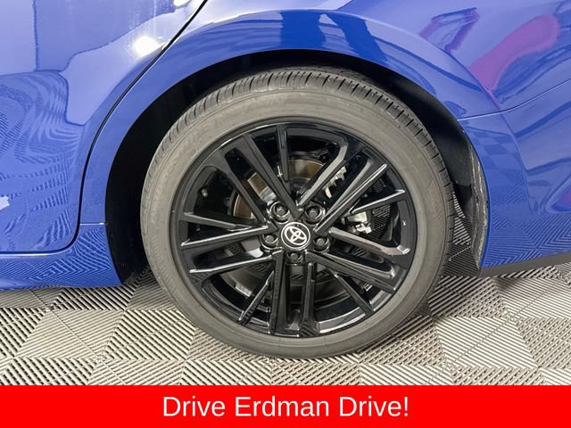 Used 2026 Toyota Camry SE FWD image 4