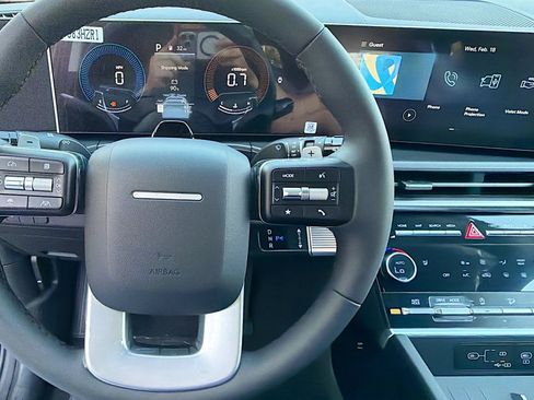 New 2026 Hyundai Santa Fe SEL FWD image 32