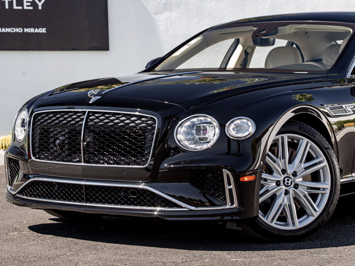 Used 2026 Bentley Flying Spur V8 AWD/4WD image 6