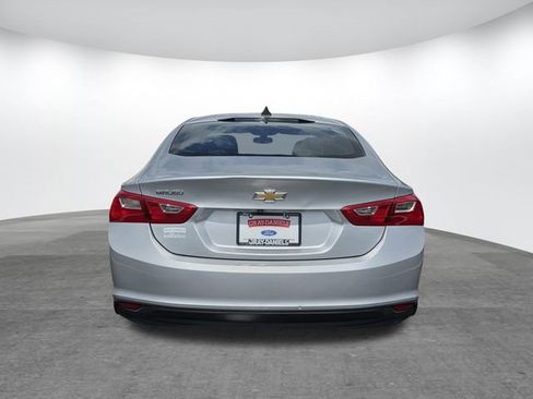 Used 2018 Chevrolet Malibu LS image 5