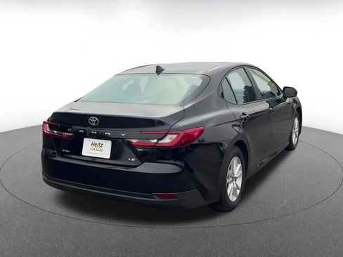 Used 2025 Toyota Camry LE image 14