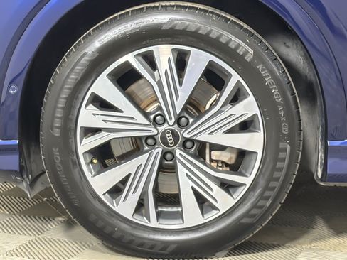 Used 2023 Audi Q4 e-tron Premium Plus w/ Premium Plus RWD image 25