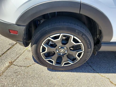 Certified 2025 Ford Bronco Sport Outer Banks w/ Outer Banks Tech Package+ AWD/4WD image 7