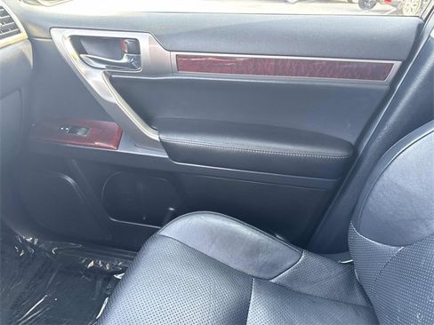 Used 2016 Lexus GX 460 Luxury image 22