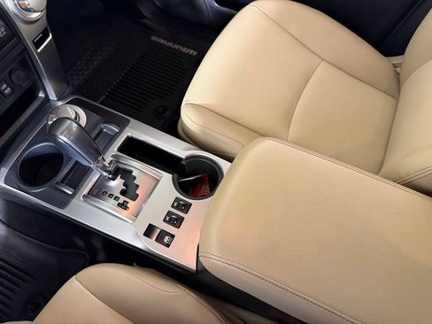 Used 2019 Toyota 4Runner SR5 Premium AWD/4WD image 20