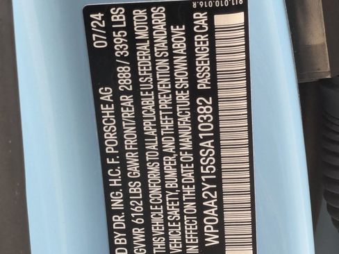 New 2025 Porsche Taycan image 28