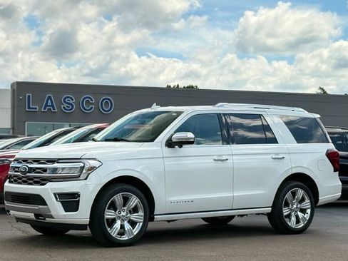 Used 2023 Ford Expedition Platinum AWD/4WD image 1