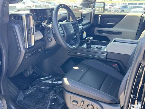 New 2026 GMC Hummer EV 4x4 Crew Cab image 9