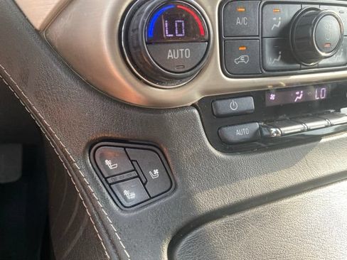 Used 2019 GMC Yukon XL Denali w/ Denali Ultimate Package RWD image 27
