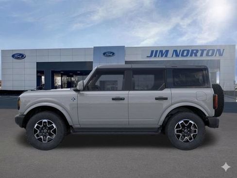 New 2026 Ford Bronco Outer Banks AWD/4WD image 4