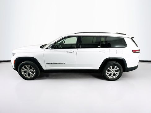 Used 2023 Jeep Grand Cherokee L Limited AWD/4WD image 4