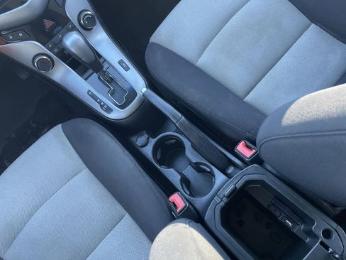 Used 2012 Chevrolet Cruze LS w/ Connectivity Package image 21