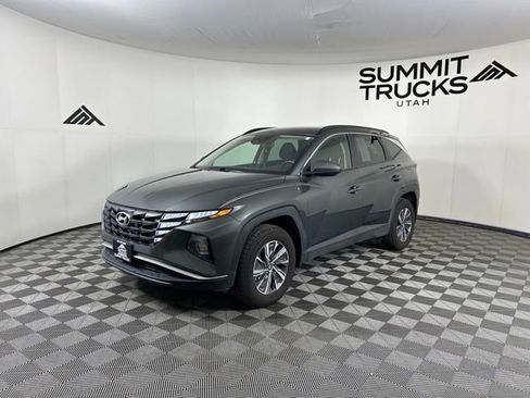 Used 2024 Hyundai Tucson Blue image 2