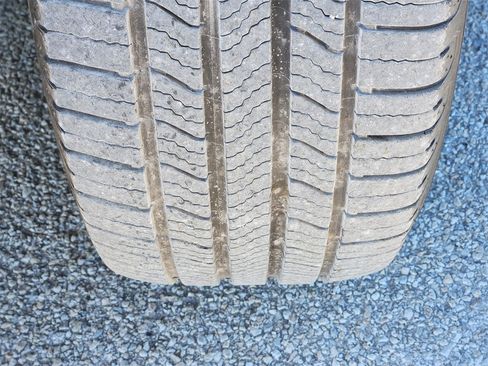 Used 2021 Toyota Highlander XSE image 11