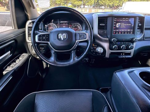 Used 2020 RAM 1500 Laramie w/ Off Road Group AWD/4WD image 8