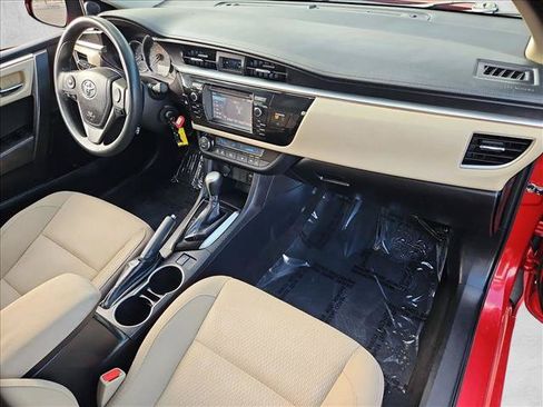 Used 2016 Toyota Corolla LE FWD image 27