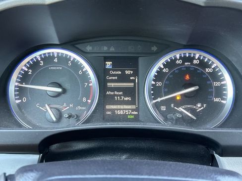 Used 2017 Toyota Highlander XLE AWD/4WD image 31