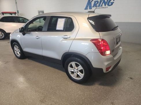 Used 2019 Chevrolet Trax LS w/ Tint and Cruise Package image 10