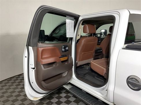 Used 2016 Chevrolet Silverado 3500 High Country image 29