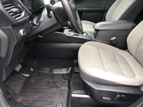 Used 2022 Ford Escape SE w/ SE Sport Appearance Package AWD/4WD image 18