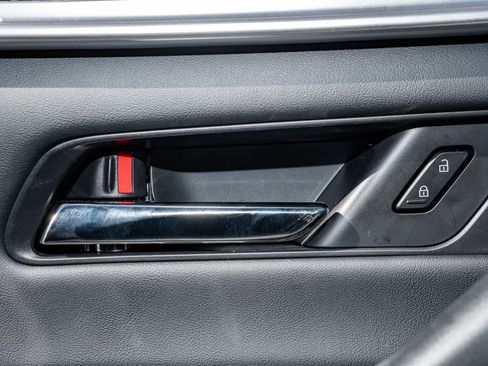 Used 2025 MAZDA CX-90 3.3 Turbo S w/ Premium Package image 31