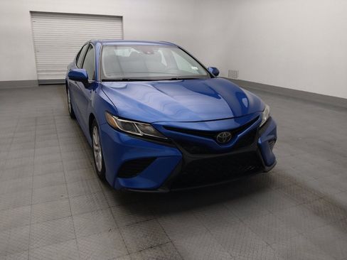 Used 2019 Toyota Camry LE FWD image 14