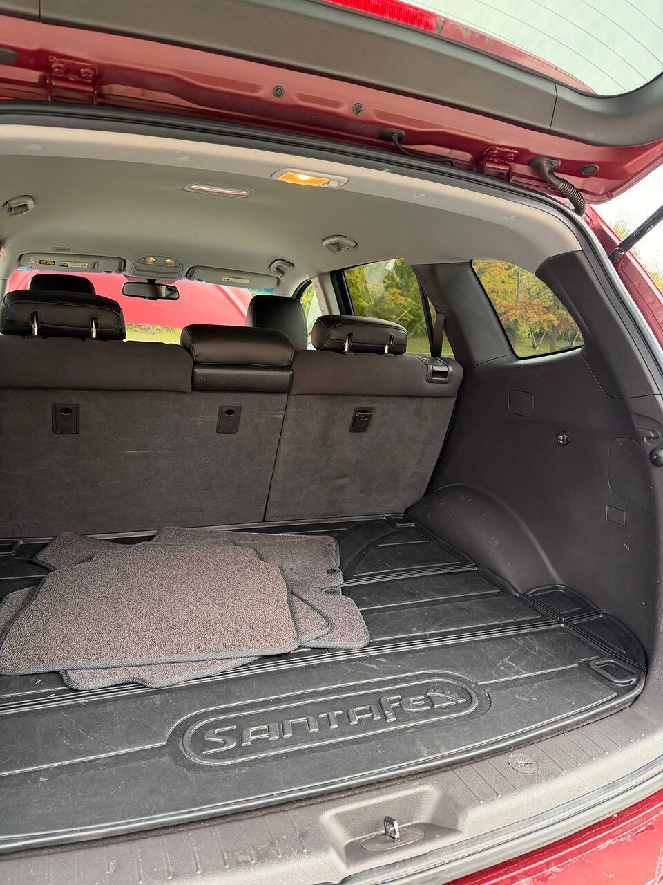 Used 2010 Hyundai Santa Fe SE FWD image 14