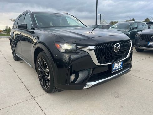 Certified 2024 MAZDA CX-90 Plug-In Hybrid w/ Premium Pkg AWD/4WD image 2
