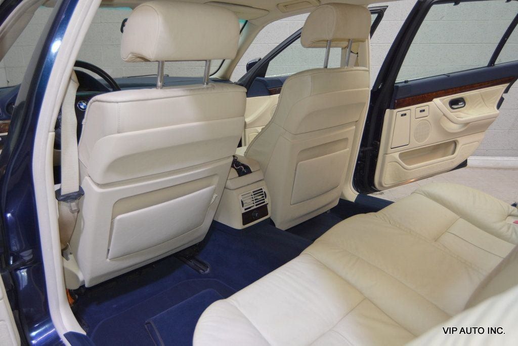 Used 2000 BMW 740iL RWD image 29