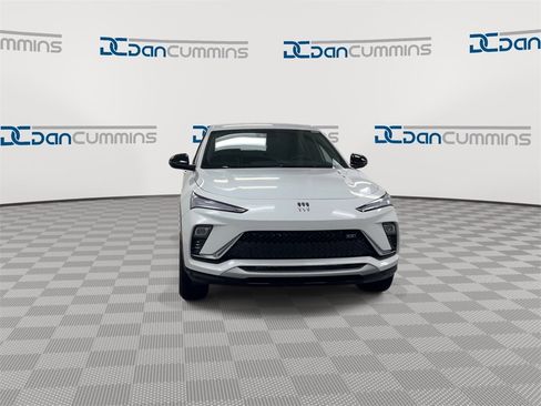 New 2026 Buick Envista Sport Touring w/ Convenience I Package image 3