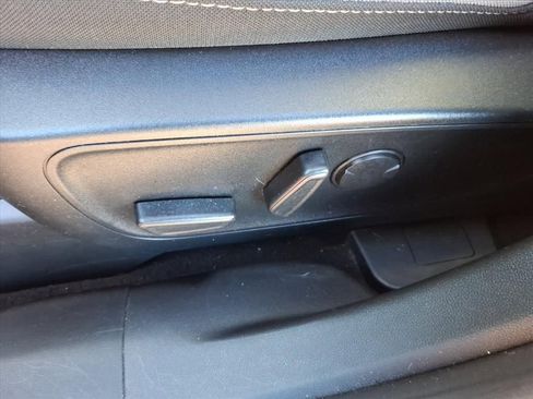 Used 2021 Ford Escape SE w/ Convenience Package image 26