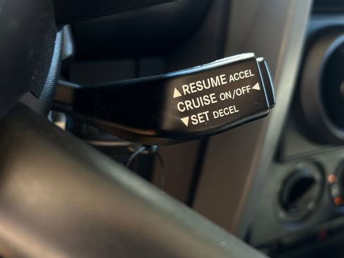 Used 2008 Jeep Wrangler X image 29