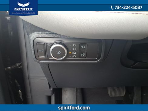 New 2026 Ford Explorer Active w/ Active Comfort Package AWD/4WD image 12
