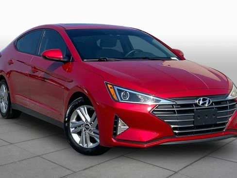 Used 2020 Hyundai Elantra Value Edition FWD image 3