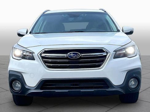 Used 2019 Subaru Outback 3.6R Touring AWD/4WD image 3