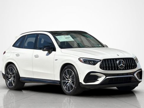 New 2026 Mercedes-Benz GLC 43 AMG 4MATIC image 7
