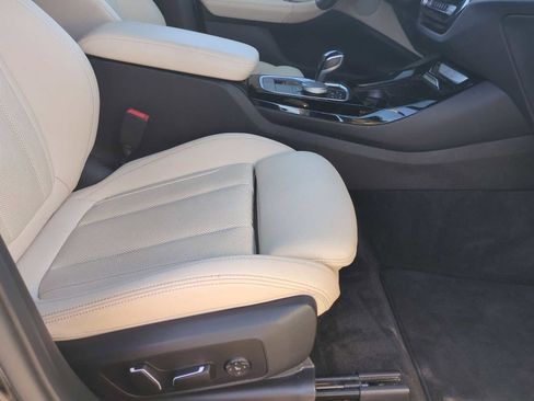 Used 2024 BMW X3 sDrive30i w/ Premium Package w/ZPA image 29